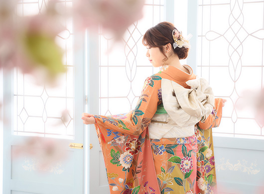 ママ振袖とは？なぜ選ばれる？現代風に着こなすコツ