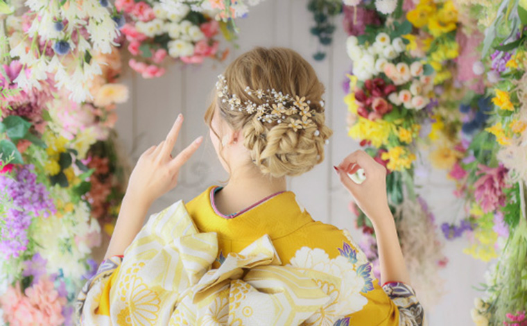 ゆるふわシニヨンの成人式ヘア