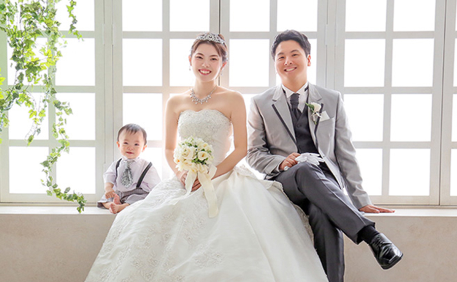 ウェディングの主役は新郎新婦だけじゃない！家族で撮るウェディングフォト