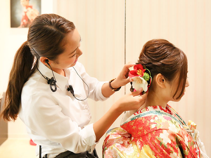 ヘアセット・メイク・着付けはやってもらえるの？